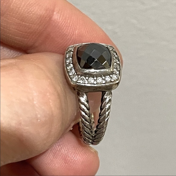 David Yurman Petite Albion Ring - Picture 2 of 3